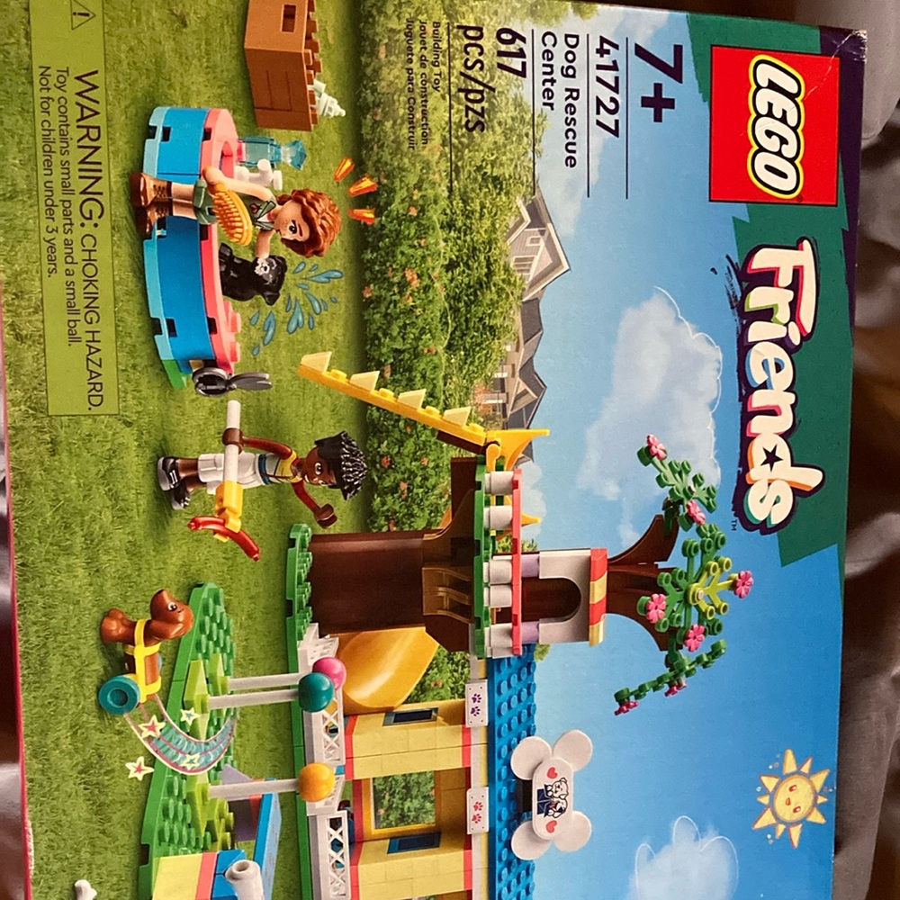 Brand new Lego Friends dog rescue center
